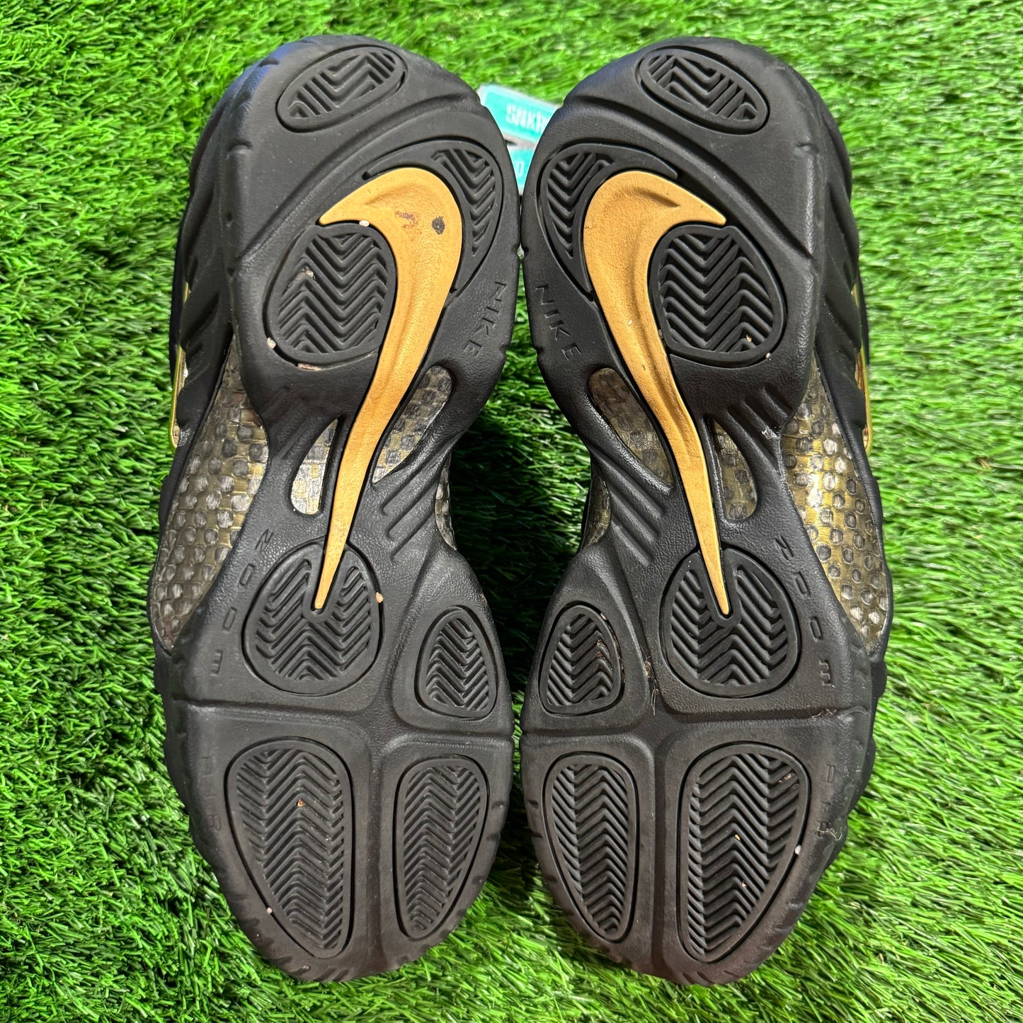 Air Foamposite Pro 'Black Metallic Gold'