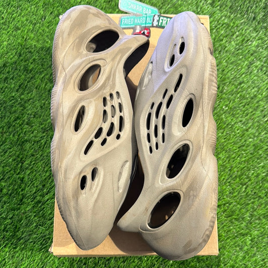 Yeezy Foam Runner 'Stone Sage'