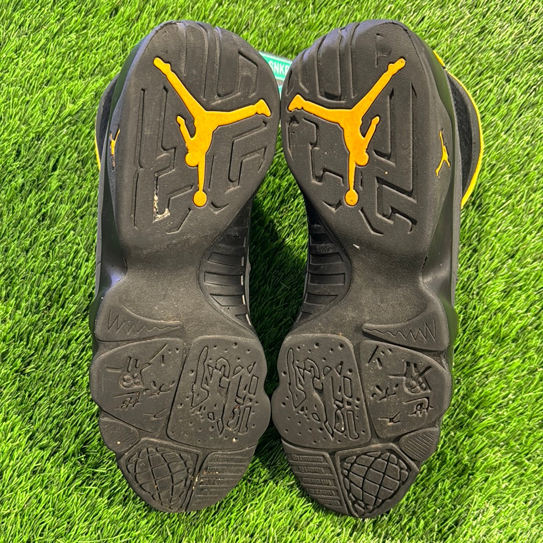 Air Jordan 9 Retro ‘Dark Charcoal University Gold’