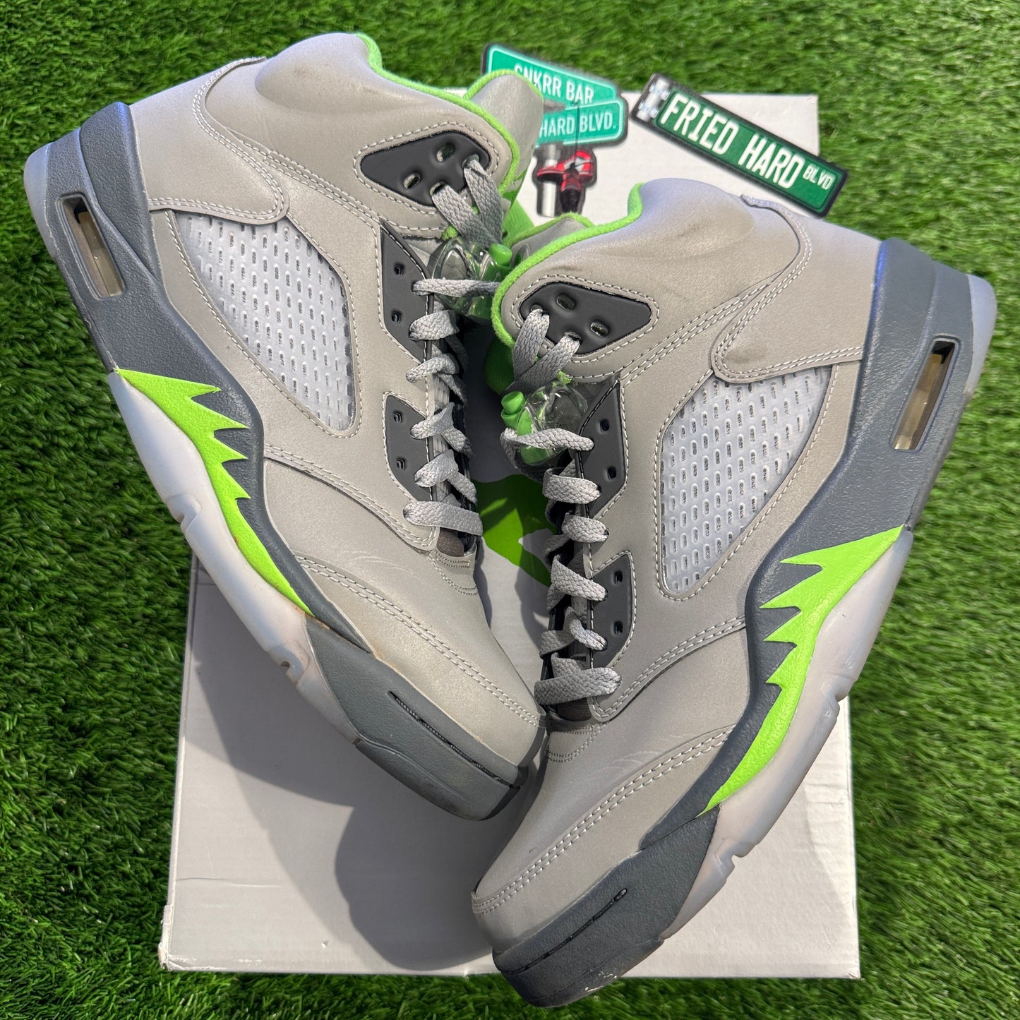 Air Jordan 5 Retro 'Green Bean' 2022
