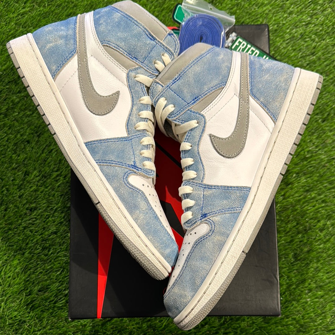 Air Jordan 1 Retro High OG 'Hyper Royal'