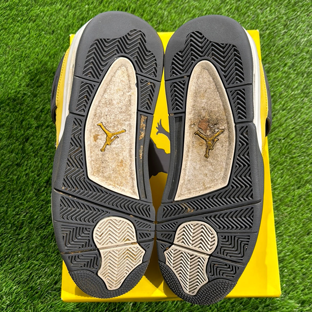 Air Jordan 4 Retro 'Lightning' 2021