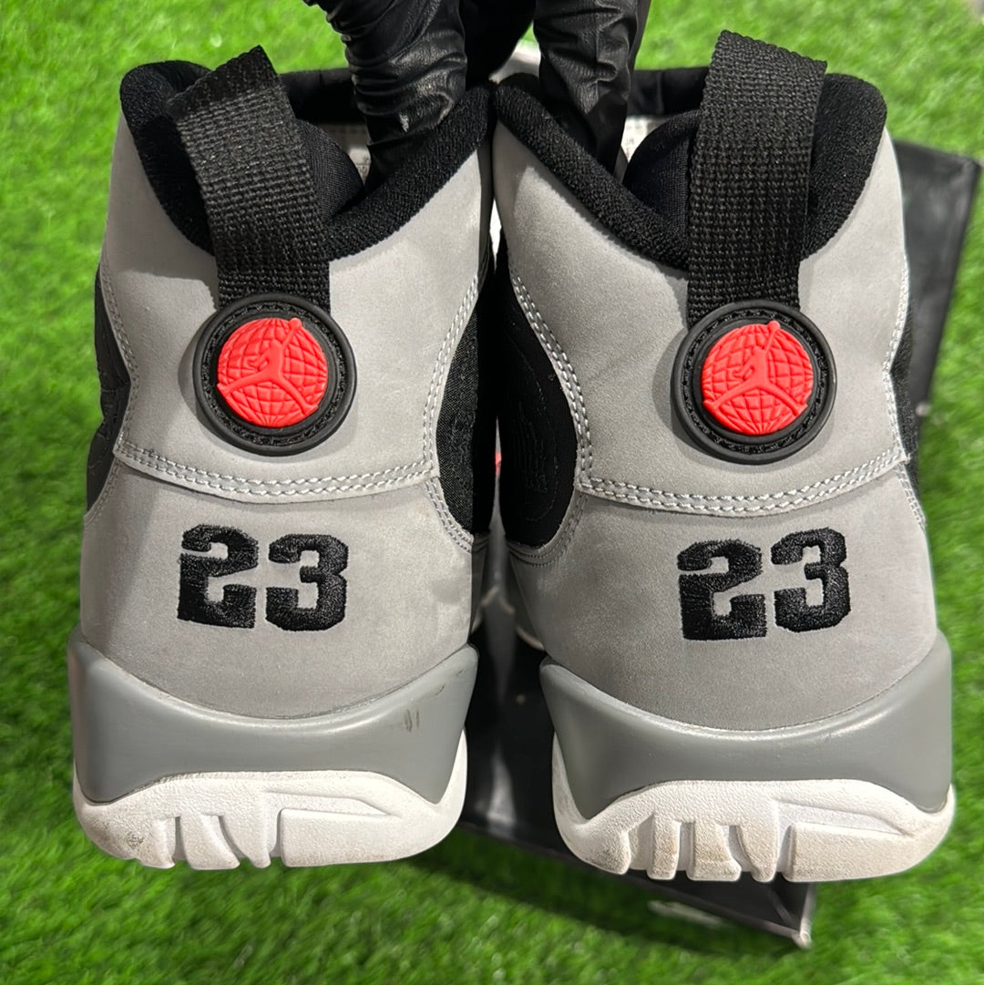 Air Jordan 9 Retro 'Particle Grey'