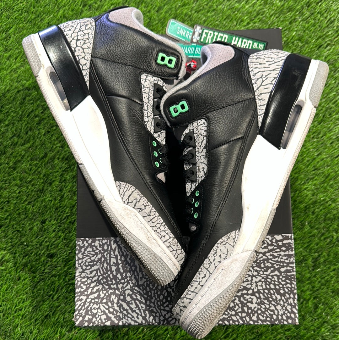 Air Jordan 3 Retro 'Green Glow'