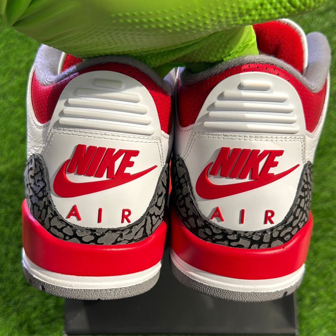 Air Jordan 3 Retro 'Fire Red' 2022