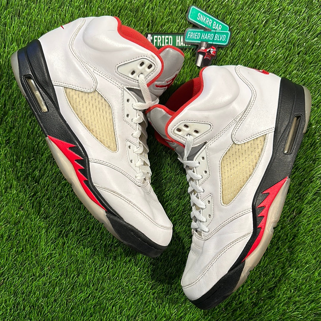 Air Jordan 5 Retro 'Fire Red' 2020