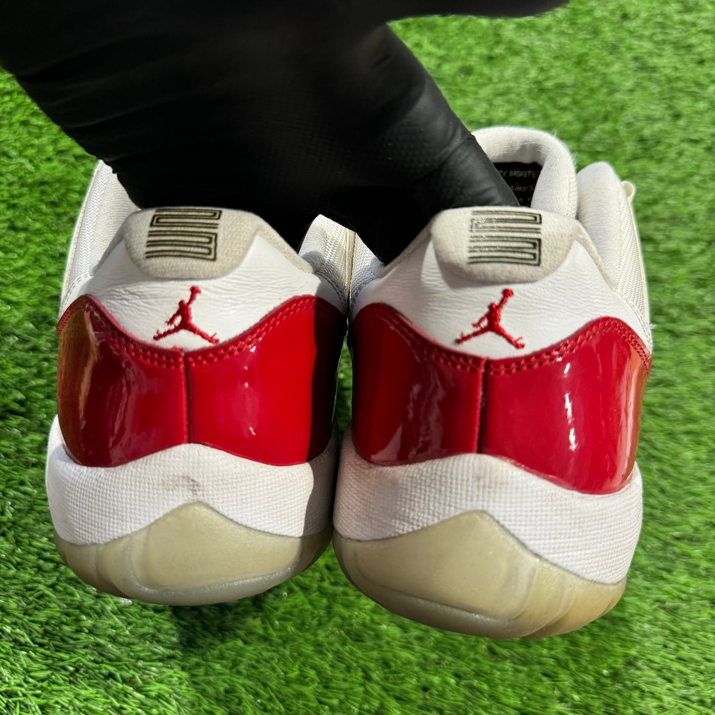 Air Jordan 11 Retro Low 'Cherry' 2016