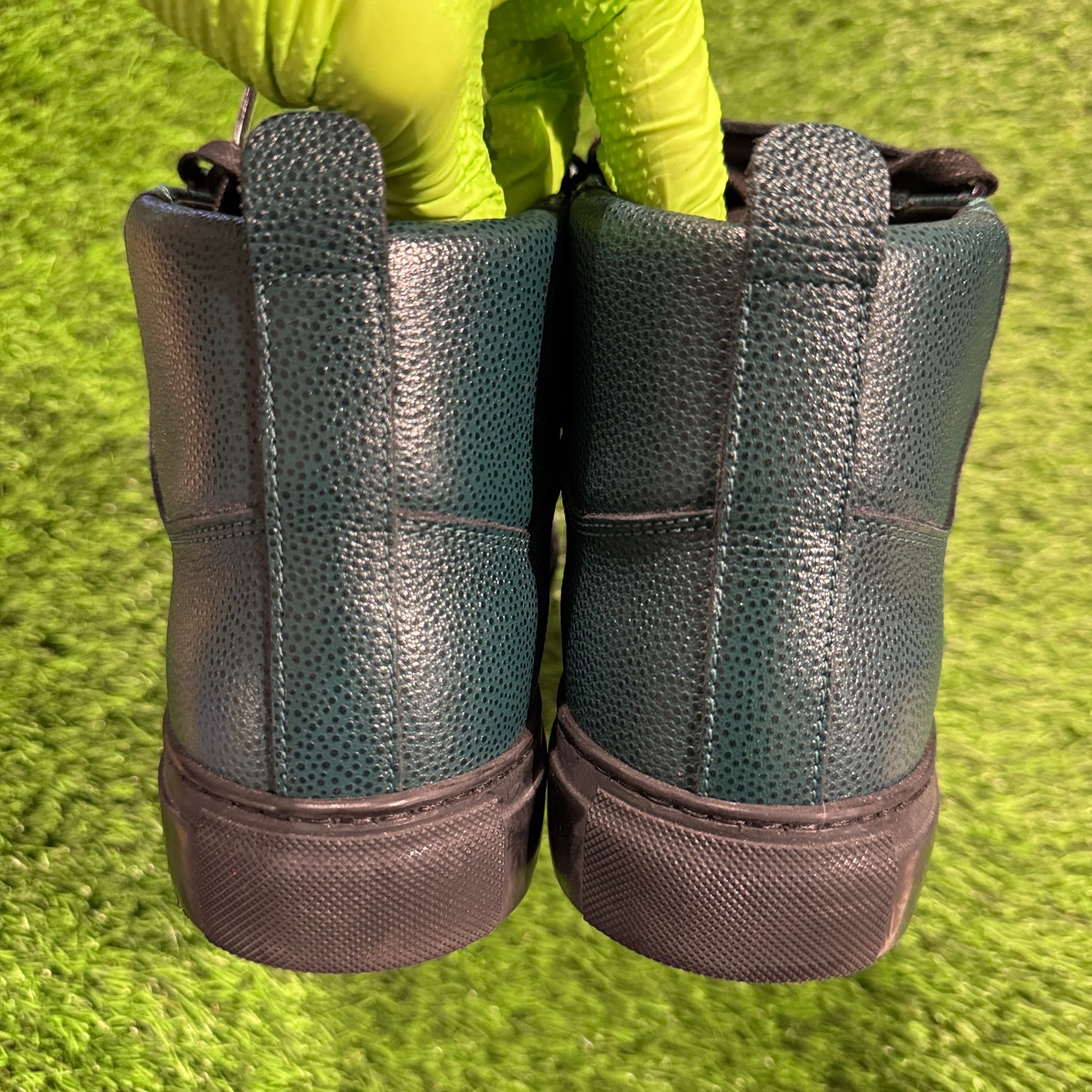 Balenciaga Arena 'Stingray'