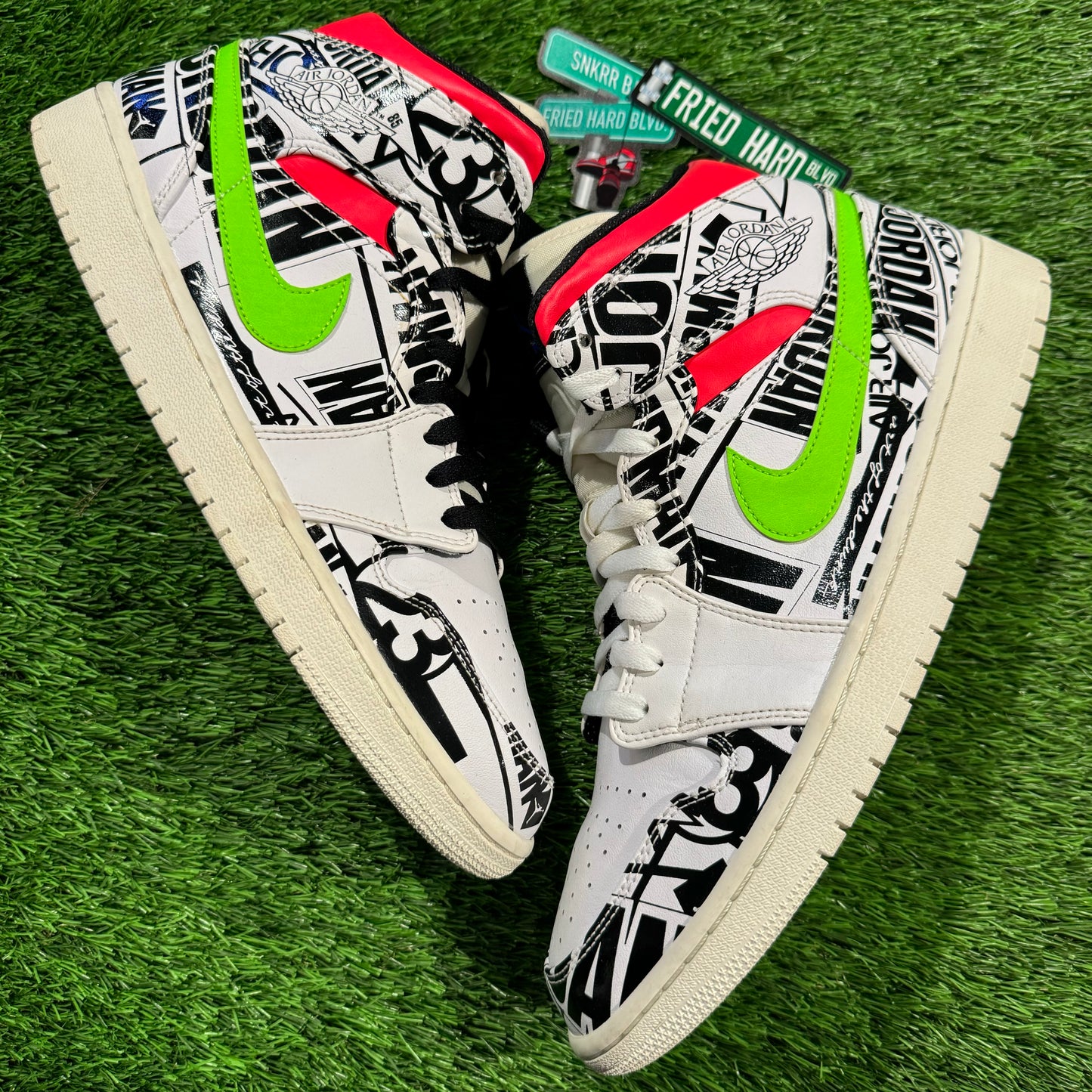 Air Jordan 1 Mid 'Over-Print Logos'