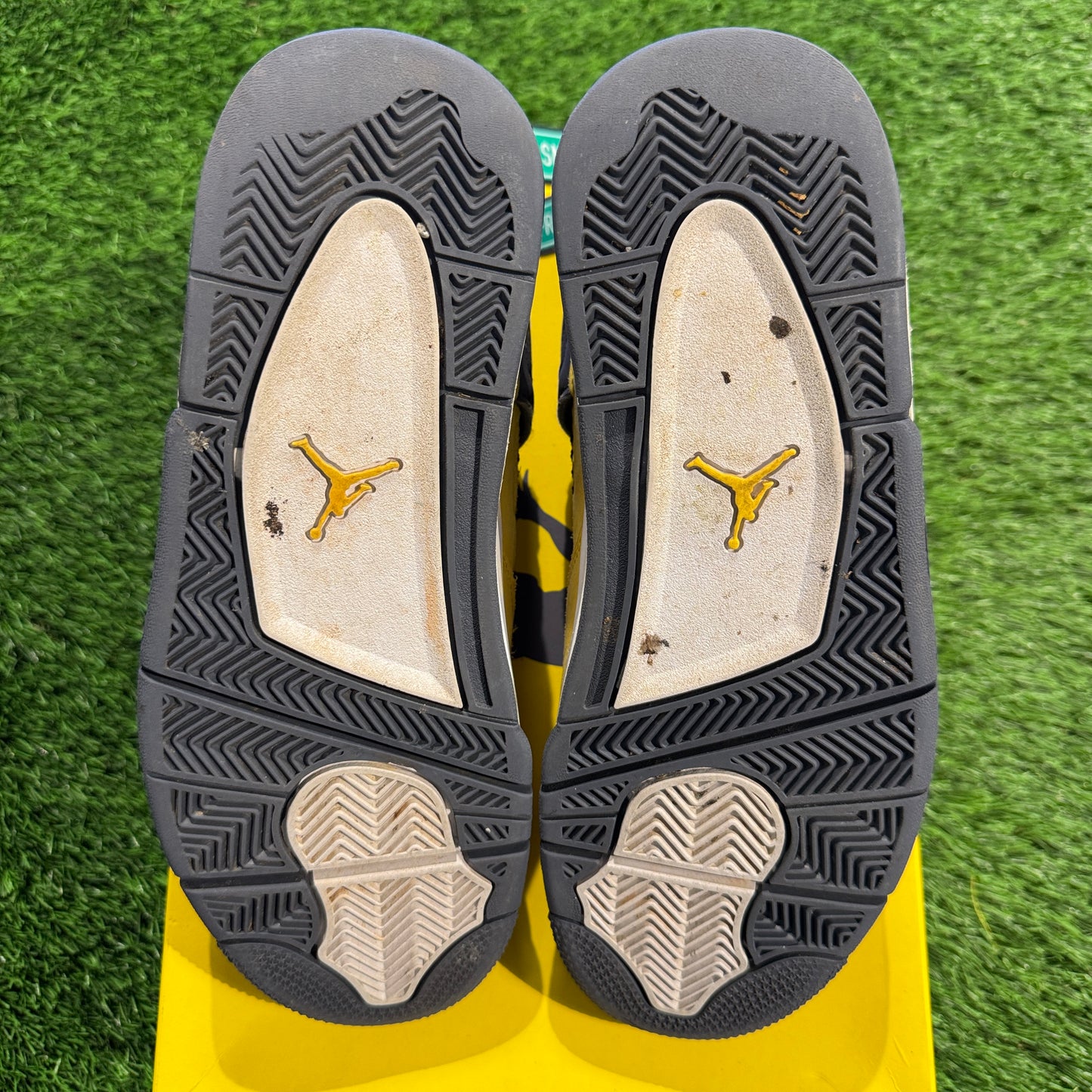 Air Jordan 4 Retro 'Lightning' 2021 8M/9.5W