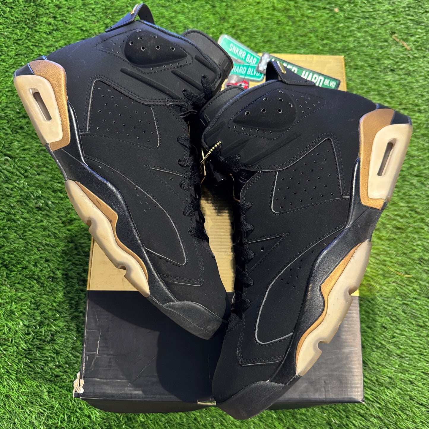 Air Jordan 6 Retro 'Defining Moments' 2020