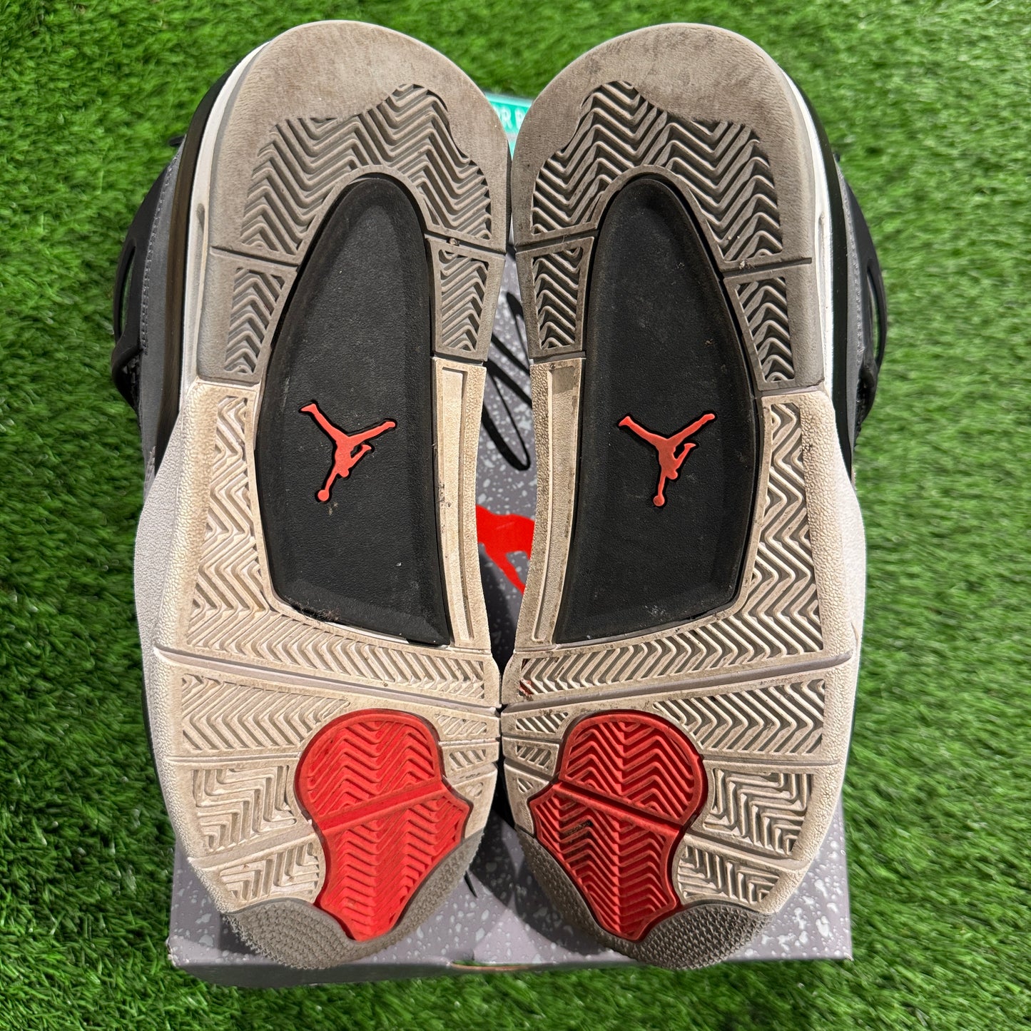 Air Jordan 4 Retro 'Infrared'