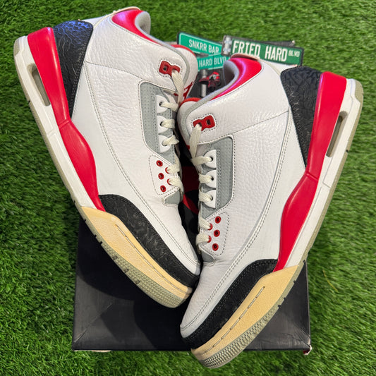 Air Jordan 3 Retro 'Fire Red' 2013
