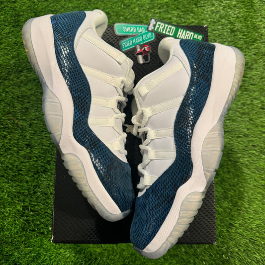 Air Jordan 11 Retro Low 'Navy Snakeskin' 2019