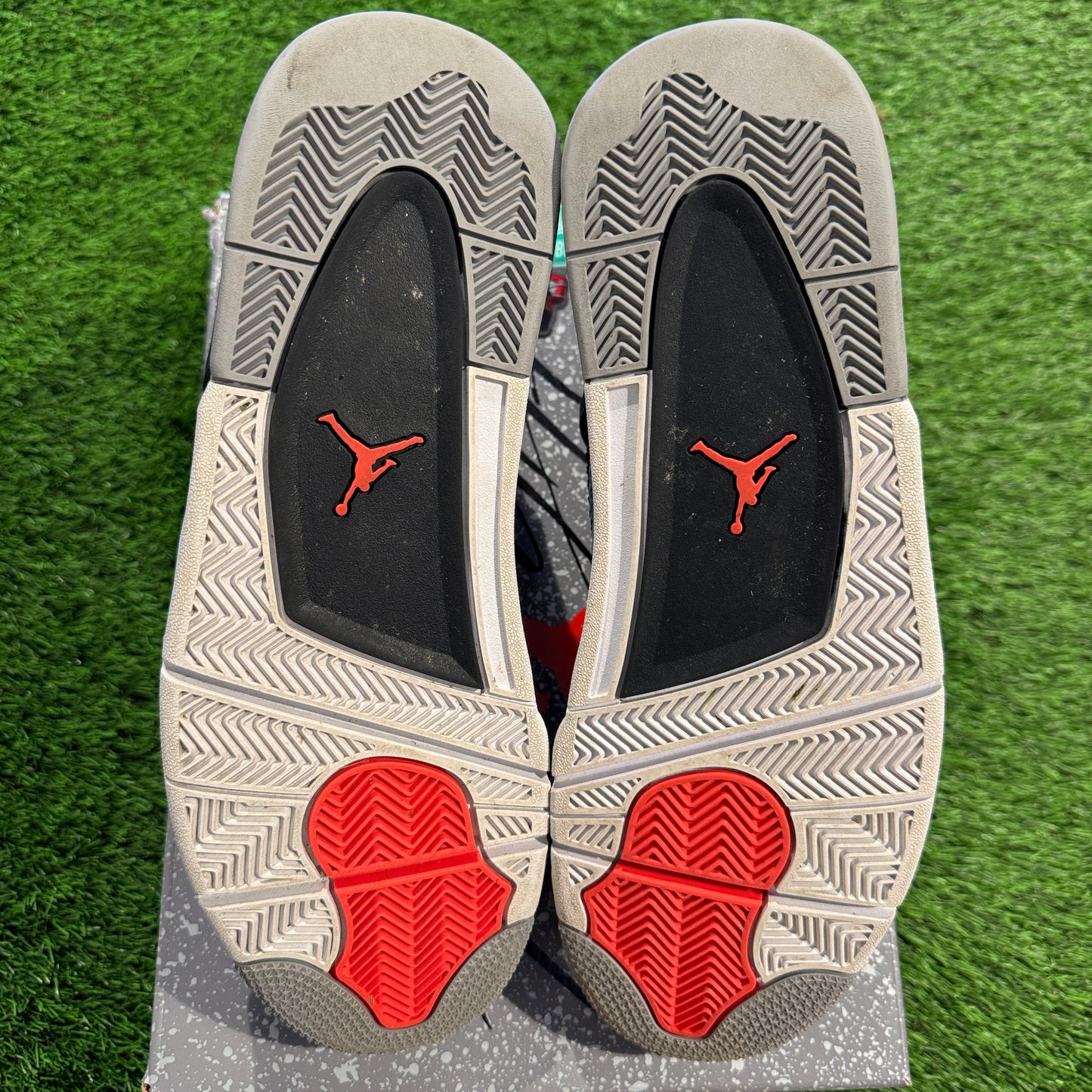 Air Jordan 4 Retro 'Infrared'