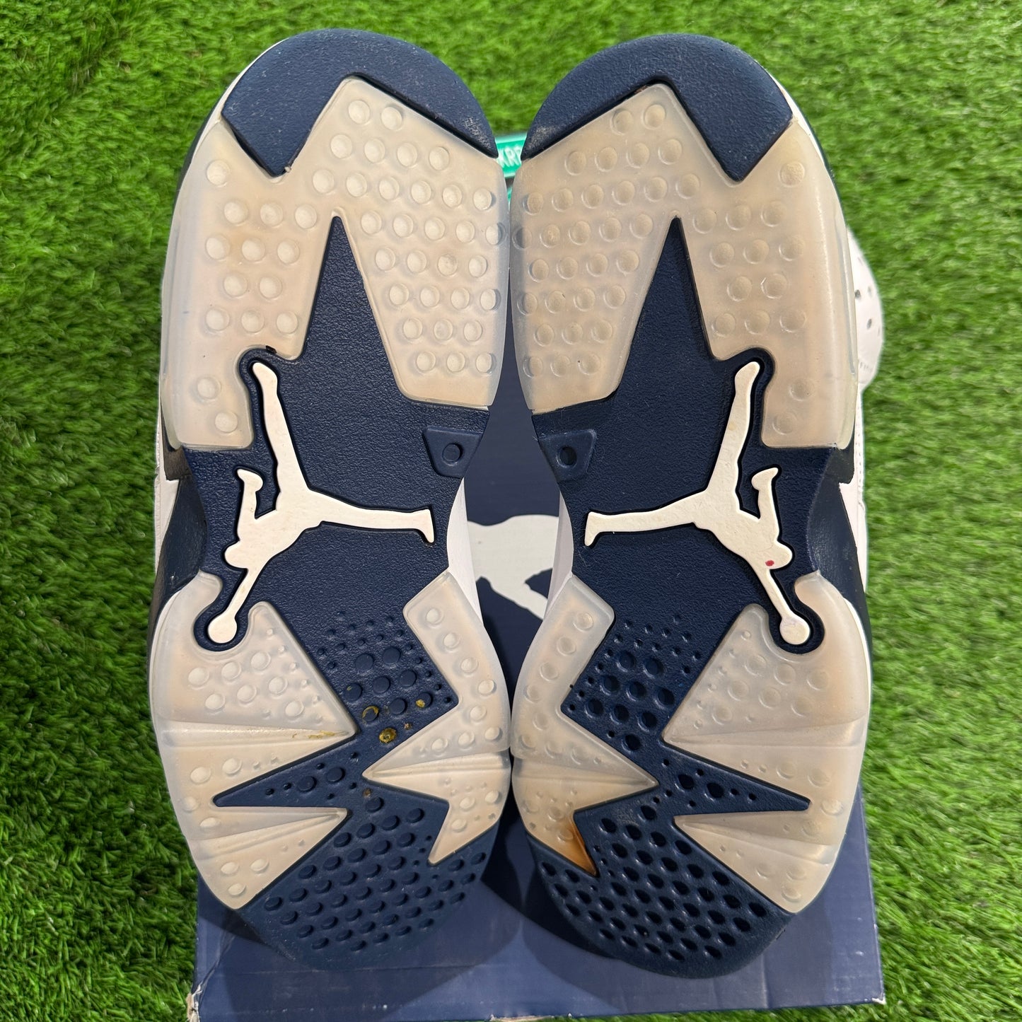 Air Jordan 6 Retro 'Midnight Navy' 2022