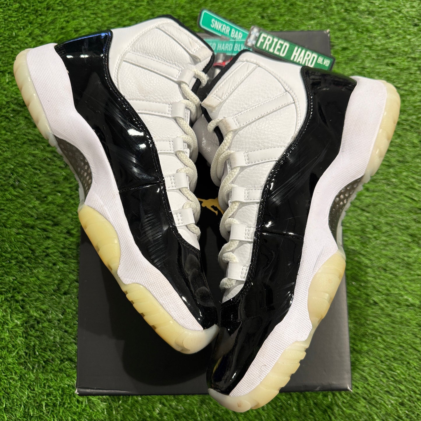 Air Jordan 11 Retro 'Gratitude / Defining Moments'