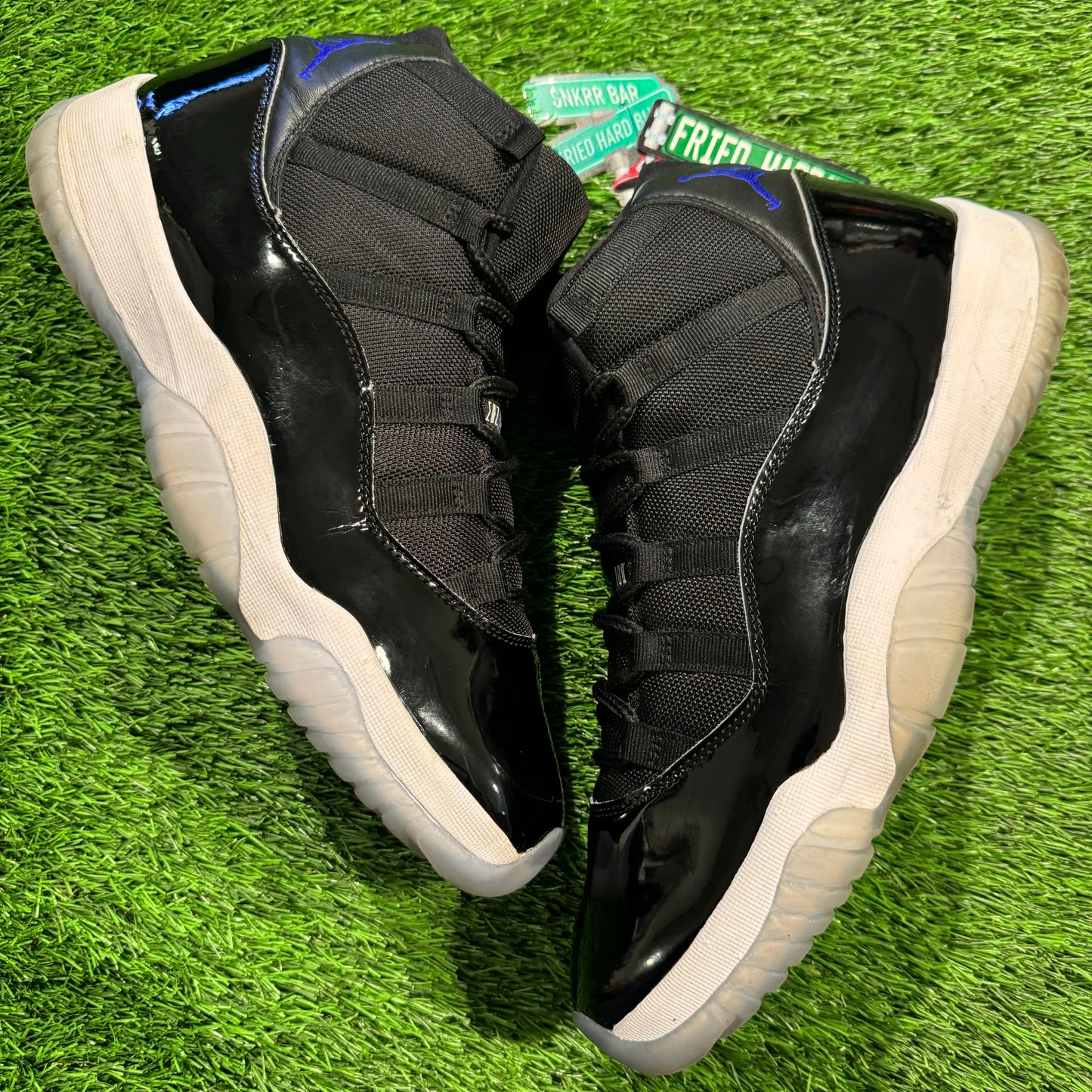 Air Jordan 11 Retro 'Space Jam' 2016