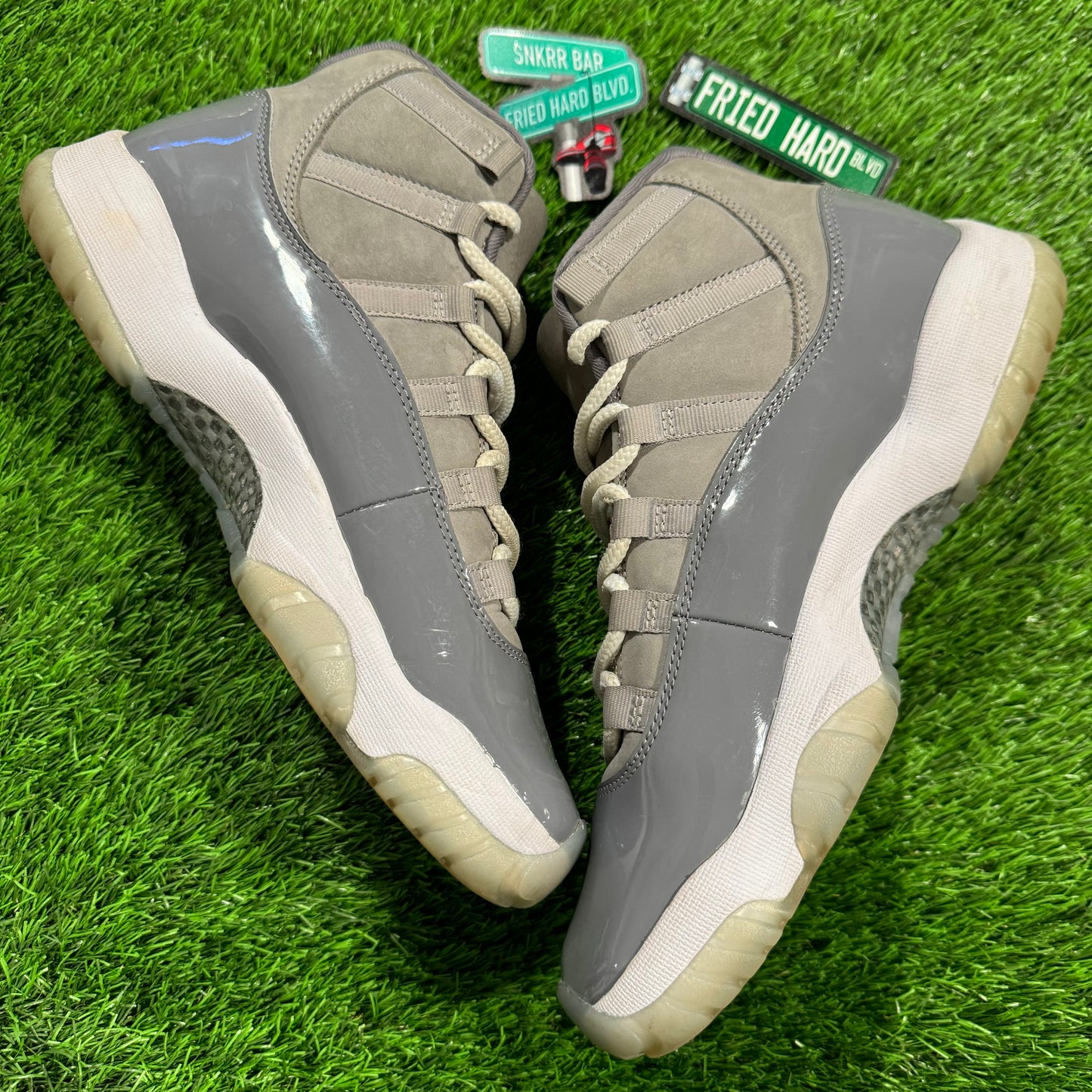 Air Jordan 11 Retro 'Cool Grey' 2021