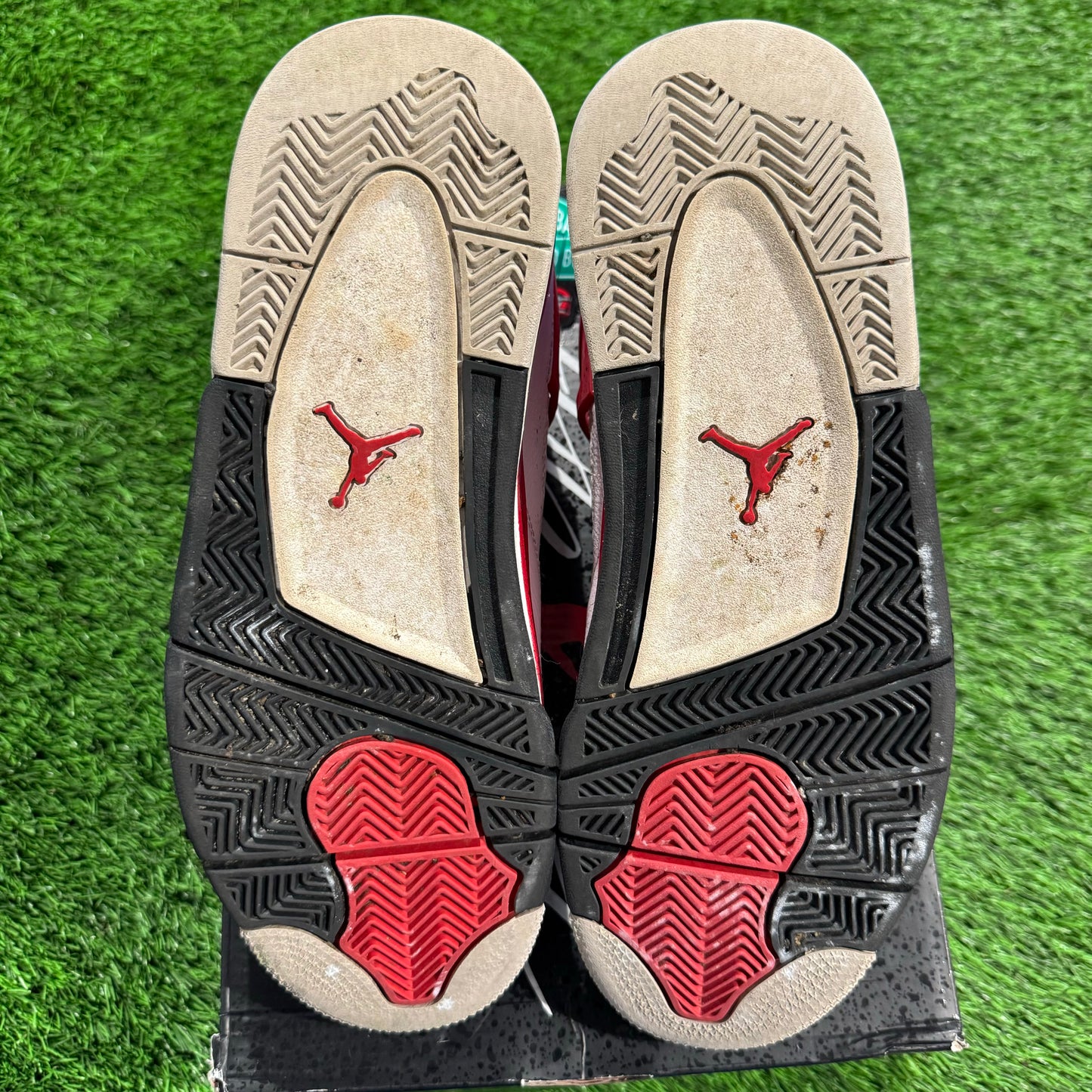 Air Jordan 4 Retro 'Red Cement'