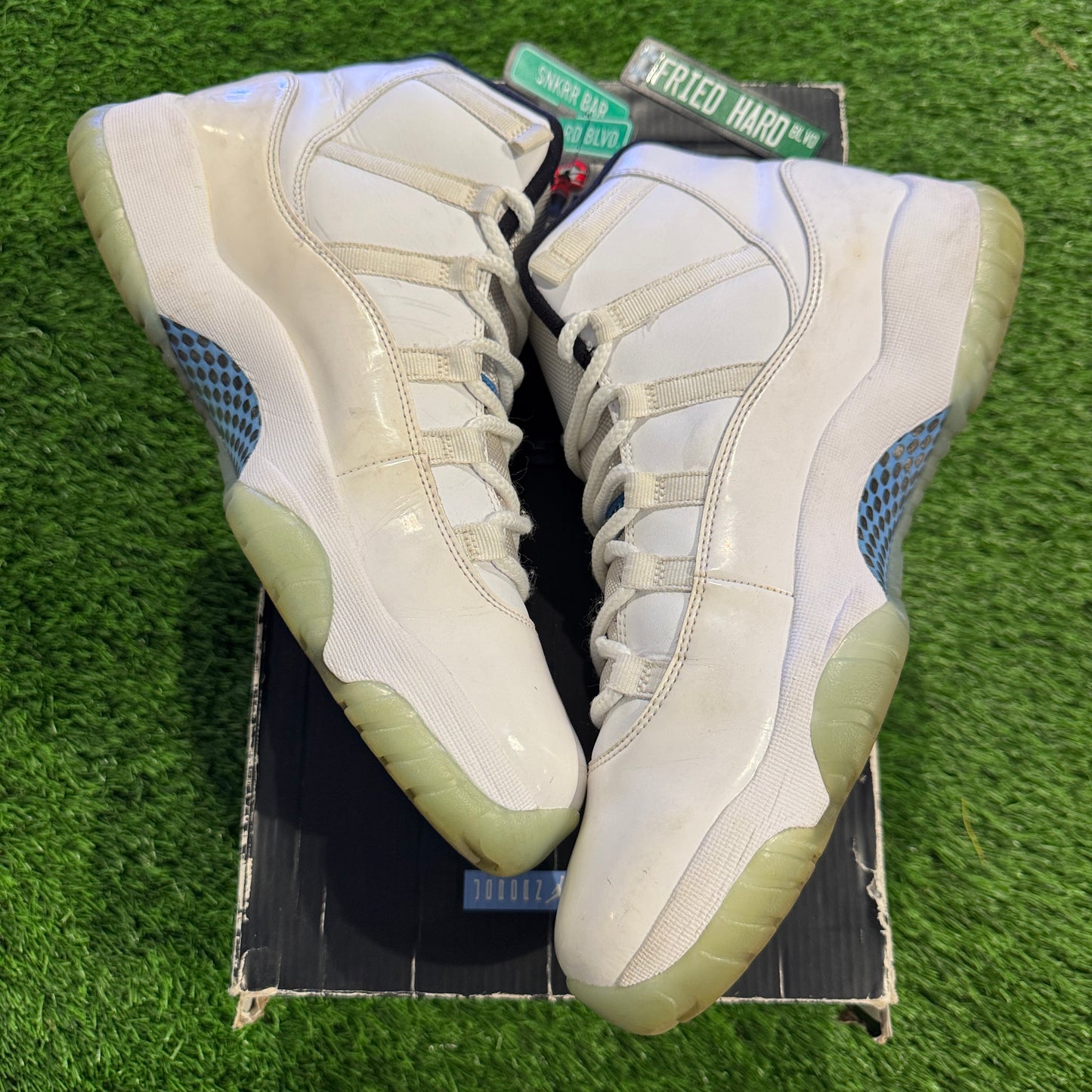 Air Jordan 11 Retro 'Legend Blue' 2014