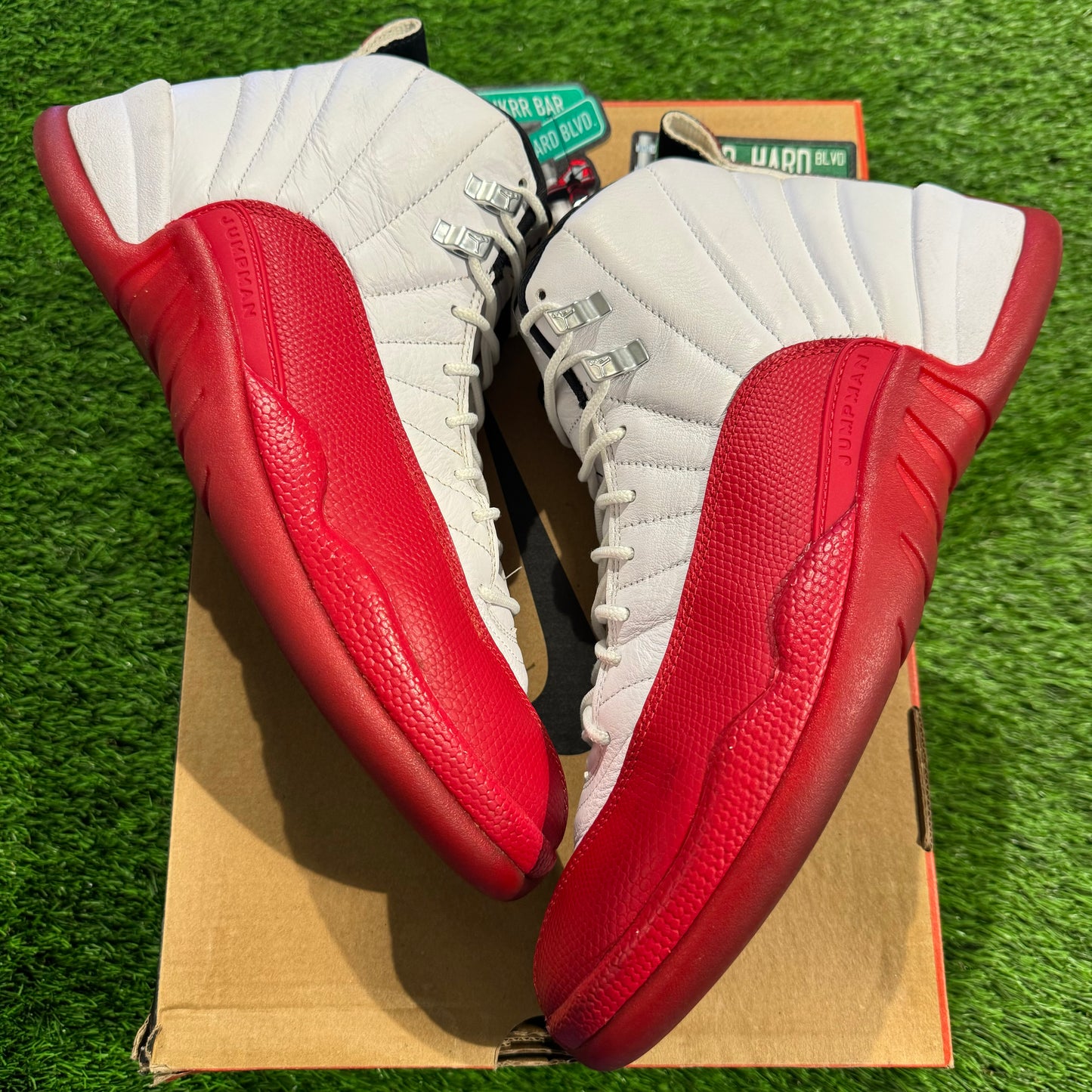 Air Jordan 12 Retro 'Cherry' 2023