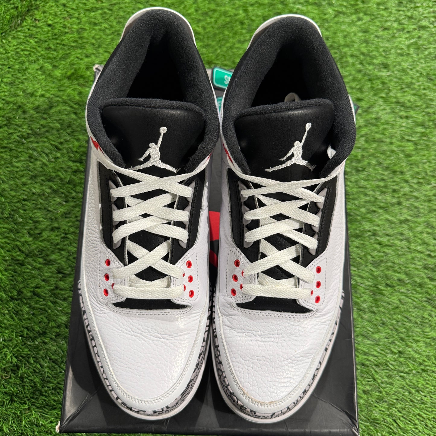 Air Jordan 3 Retro 'Infrared 23'