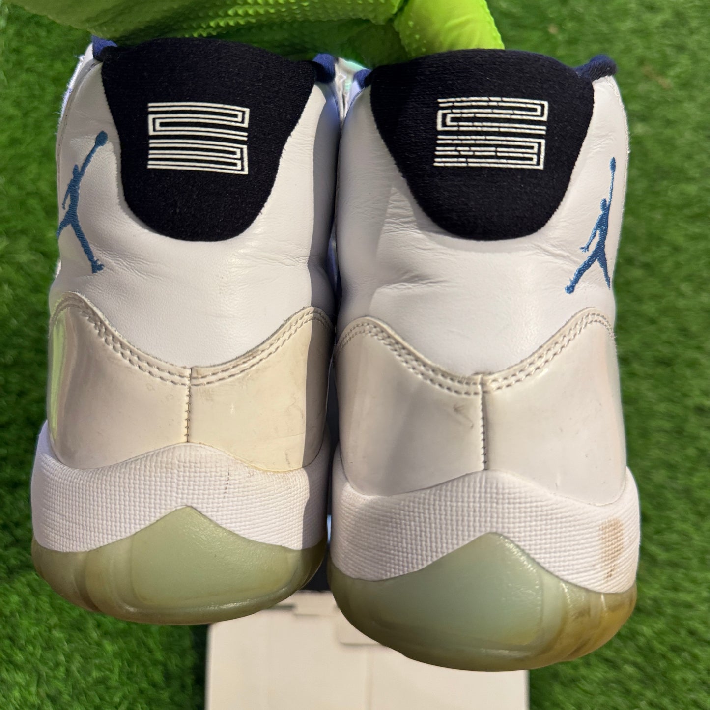 Air Jordan 11 Retro 'Legend Blue' 2014