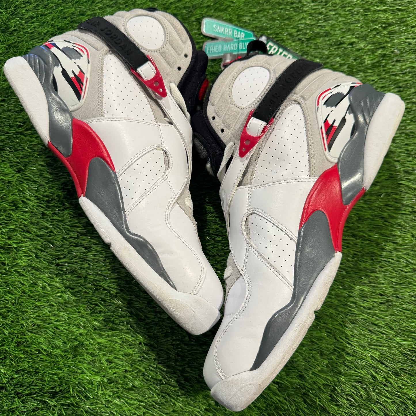 Air Jordan 8 Retro 'Bugs Bunny' 2013