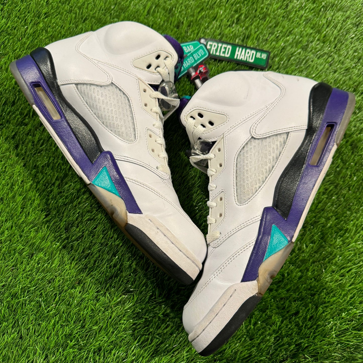 Air Jordan 5 Retro 'Grape' 2013