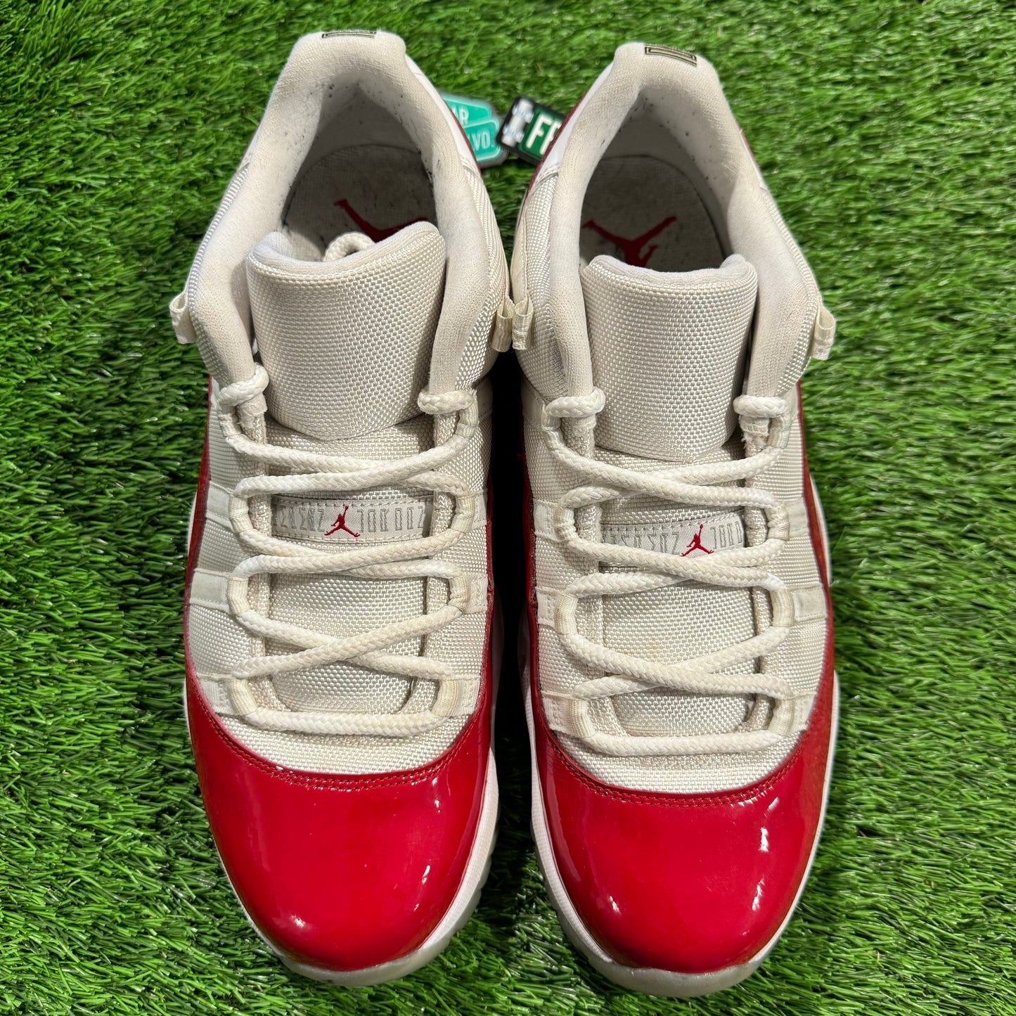 Air Jordan 11 Retro Low 'Cherry' 2016