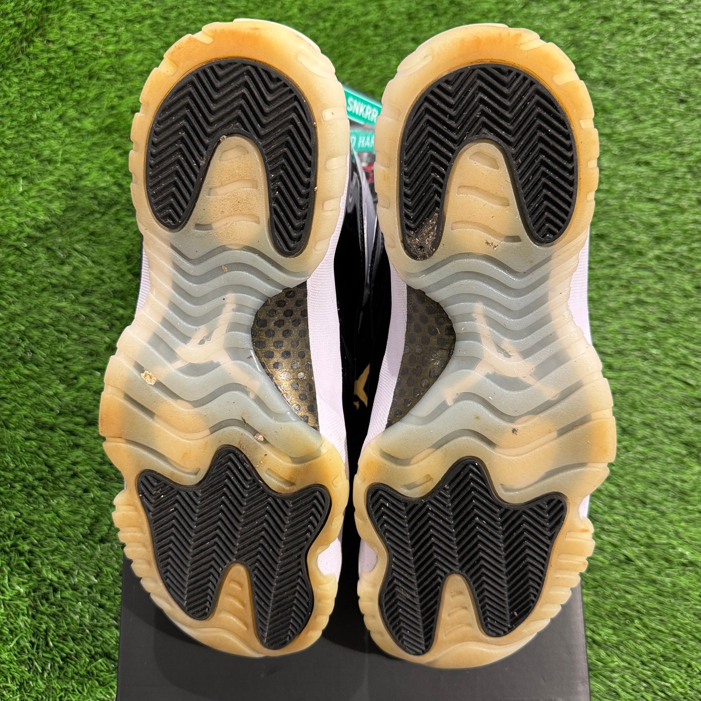 Air Jordan 11 Retro 'Gratitude / Defining Moments'