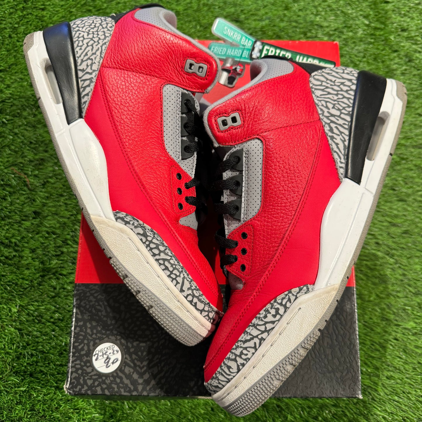 Air Jordan 3 Retro SE 'Unite'