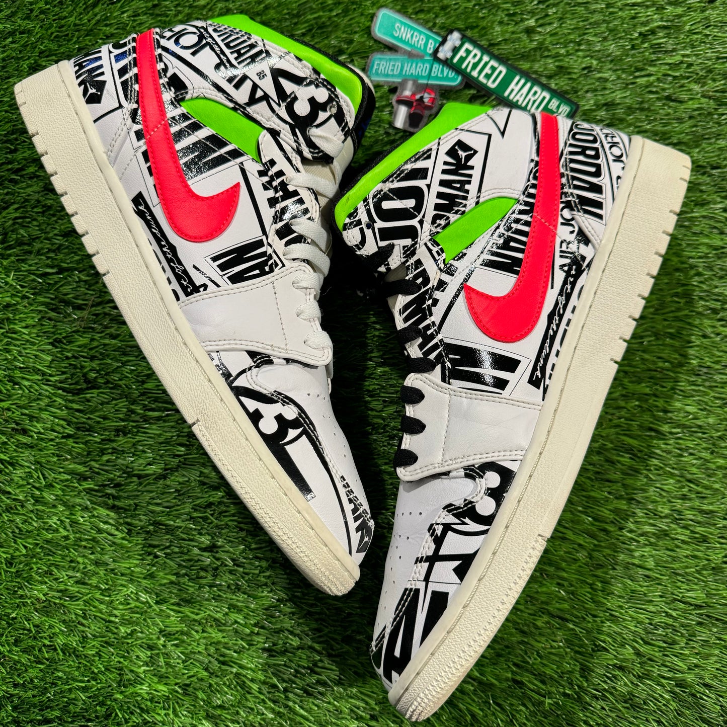 Air Jordan 1 Mid 'Over-Print Logos'