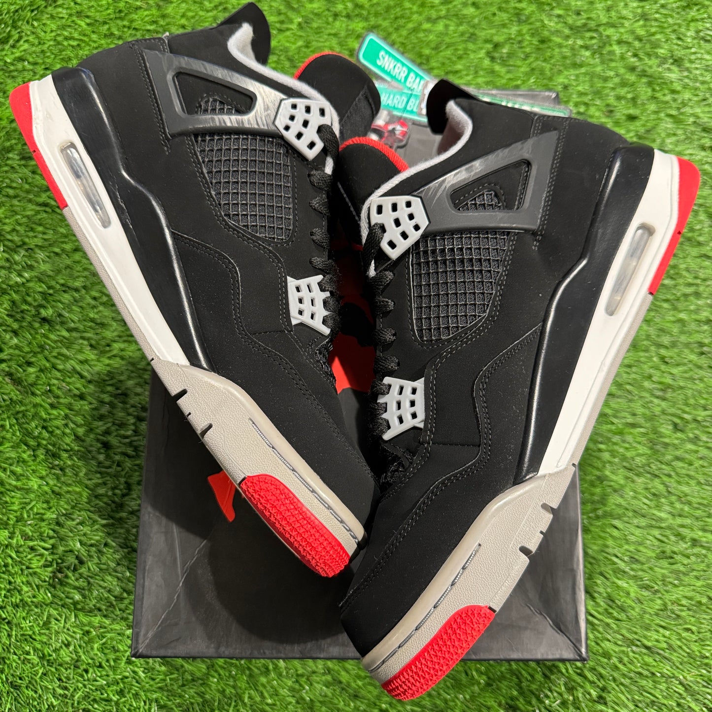Air Jordan 4 Retro OG 'Bred' 2019
