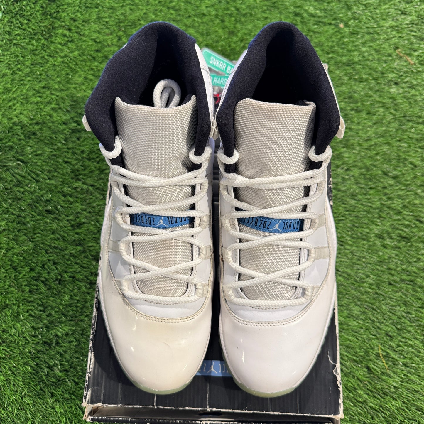 Air Jordan 11 Retro 'Legend Blue' 2014