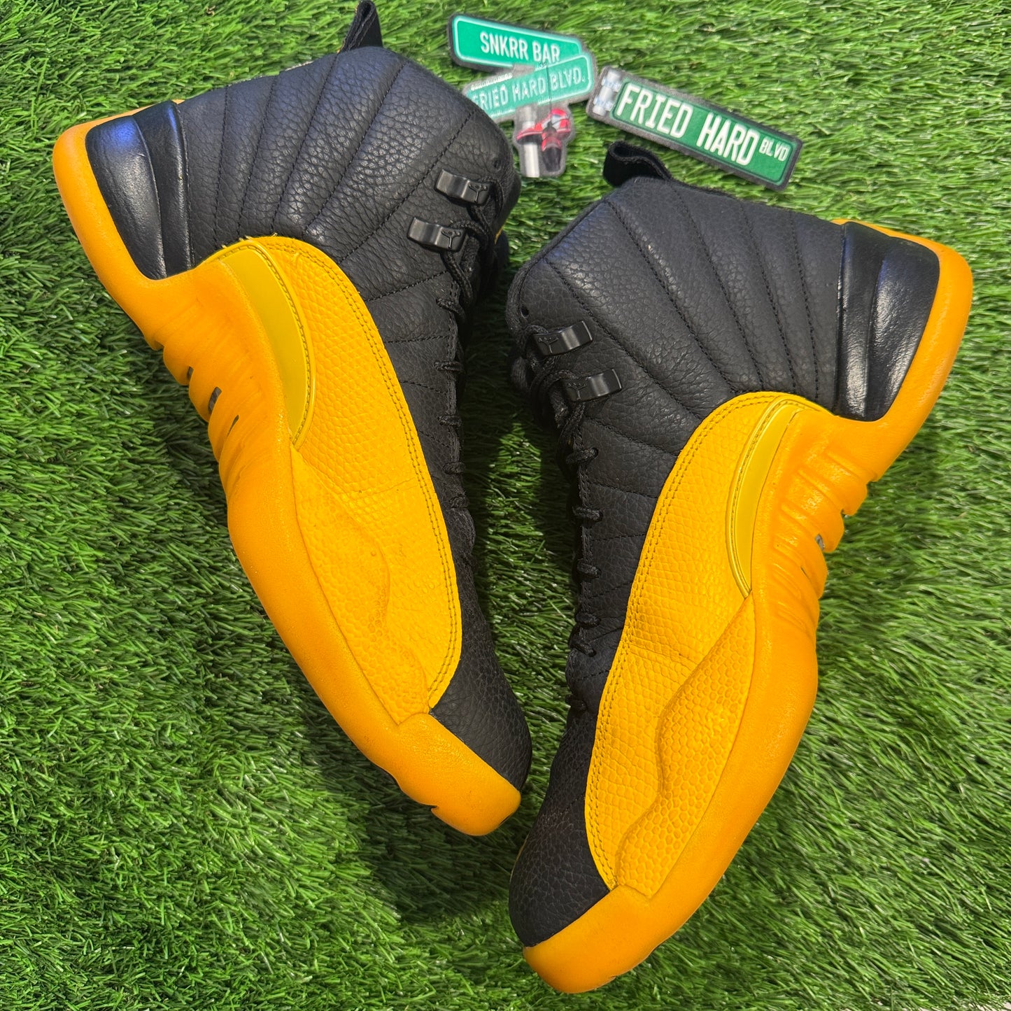 Air Jordan 12 Retro 'University Gold'