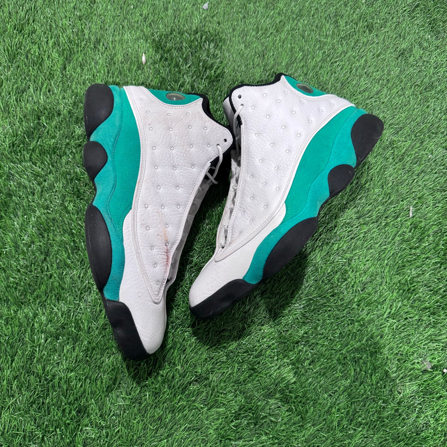 Air Jordan 13 Retro 'Lucky Green'