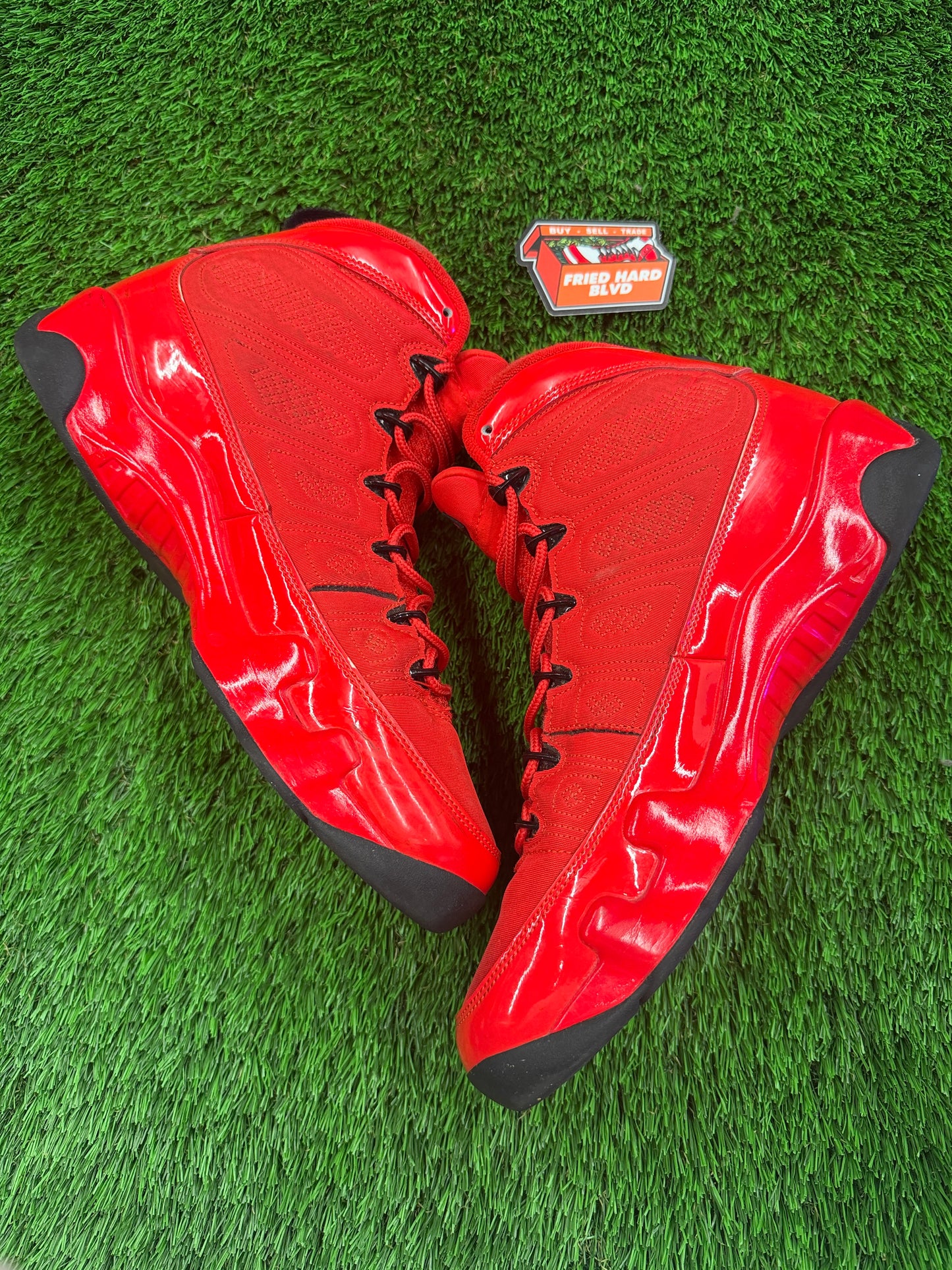 Air Jordan 9 Retro 'Chile Red'