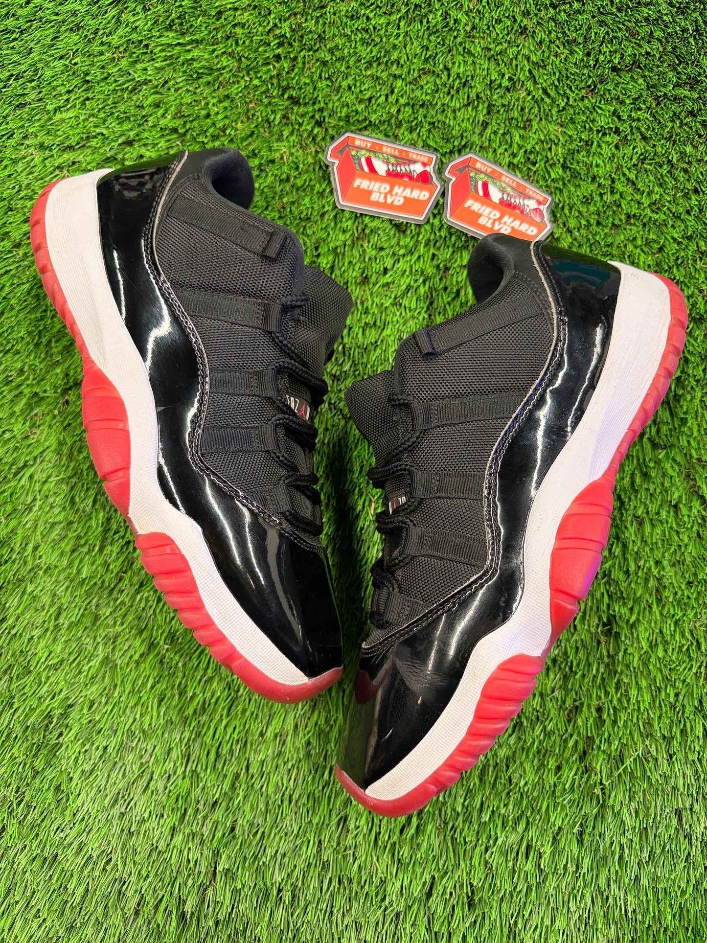 Air Jordan 11 Retro Low 'Bred' 2025