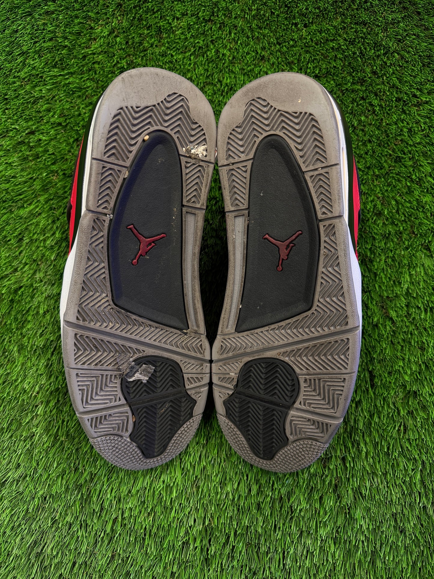 Air Jordan 4 Retro 'Toro Bravo' 2013