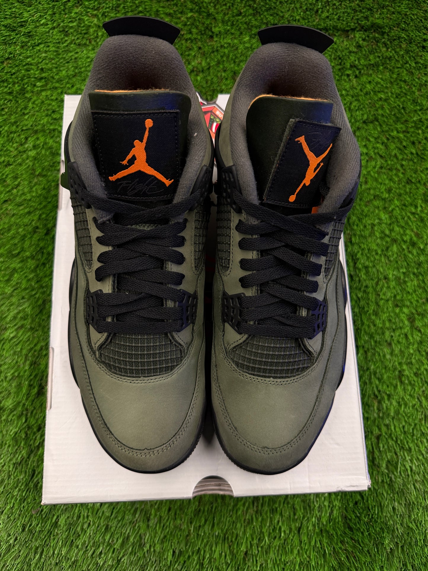 Jordan 4 Retro OG SP Undefeated (2025)