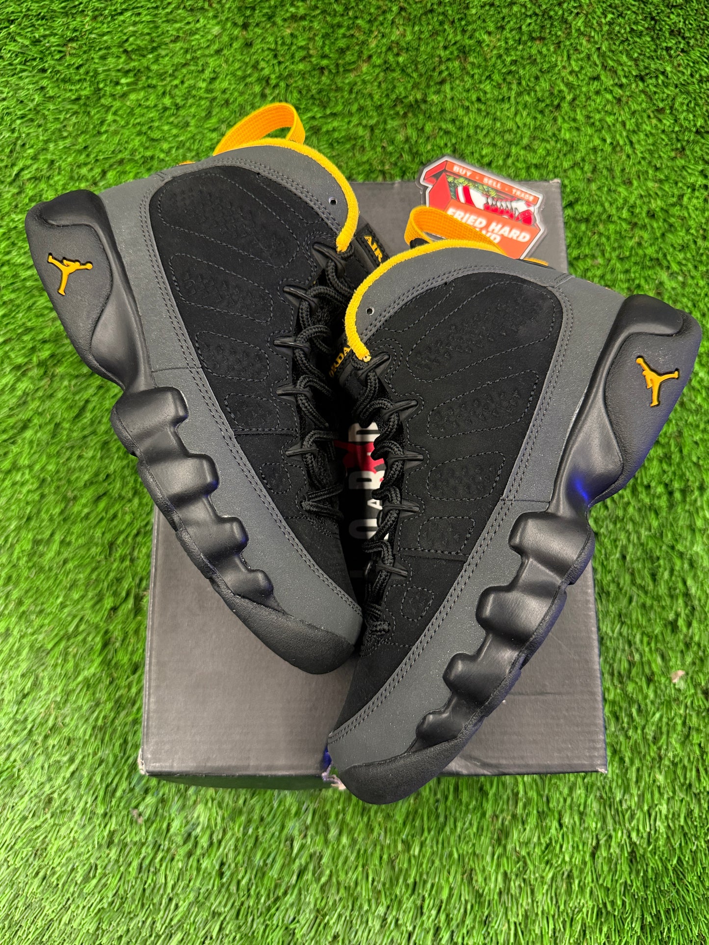 Air Jordan 9 Retro GS 'Dark Charcoal University Gold'