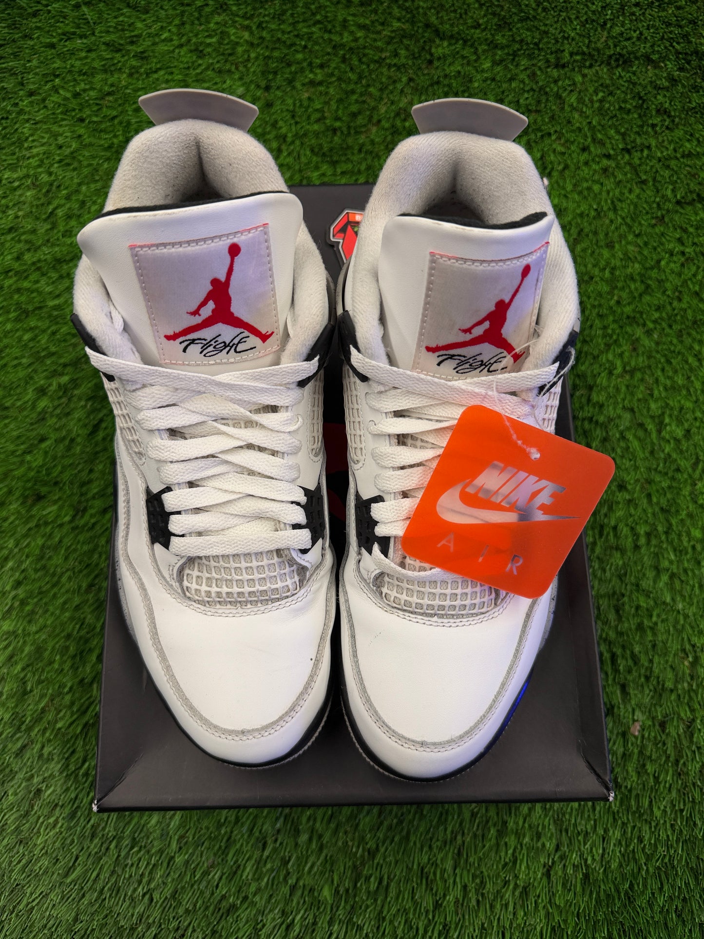 Air Jordan 4 Retro OG 'White Cement' 2025