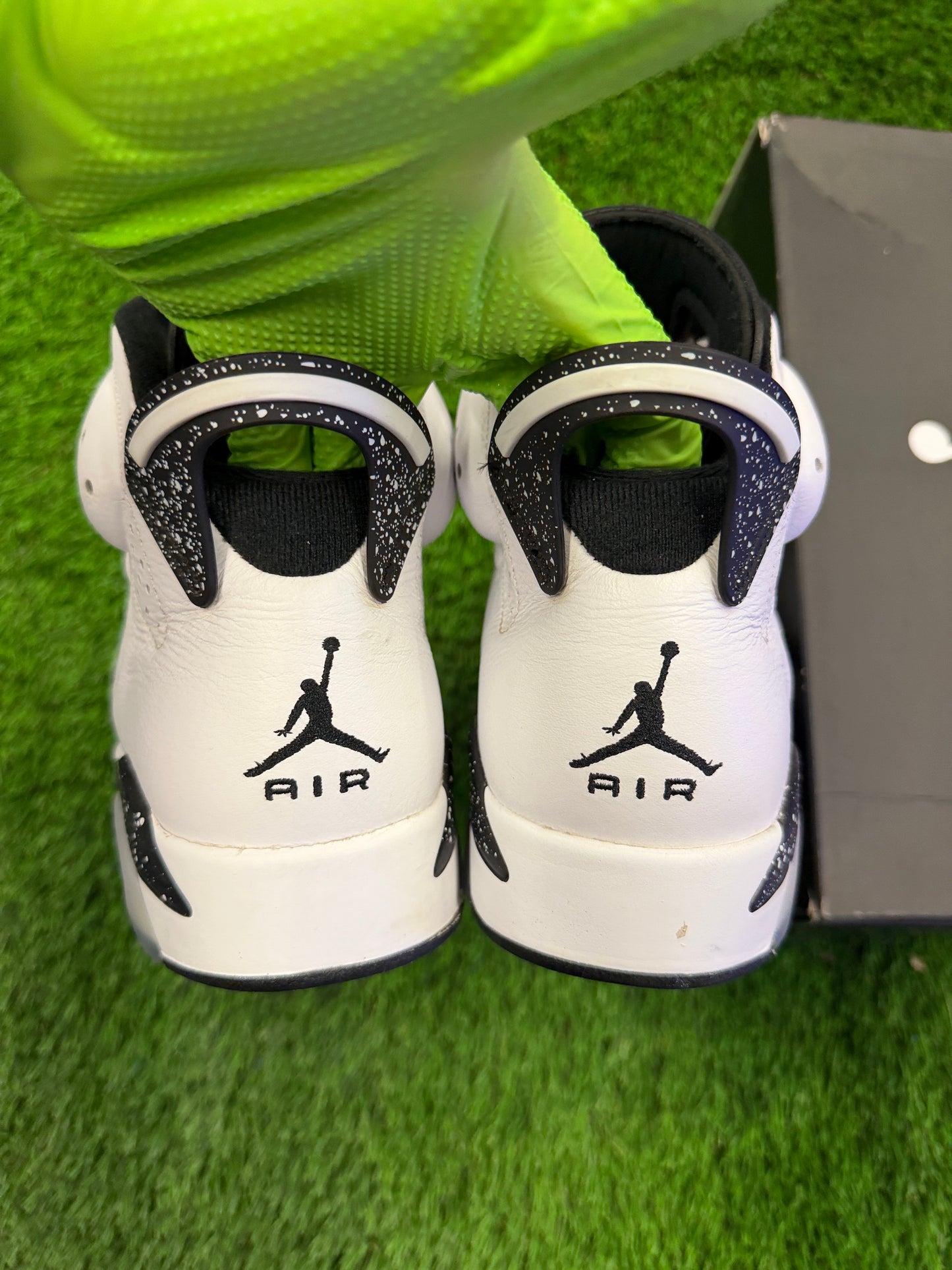 Air Jordan 6 Retro 'Reverse Oreo'