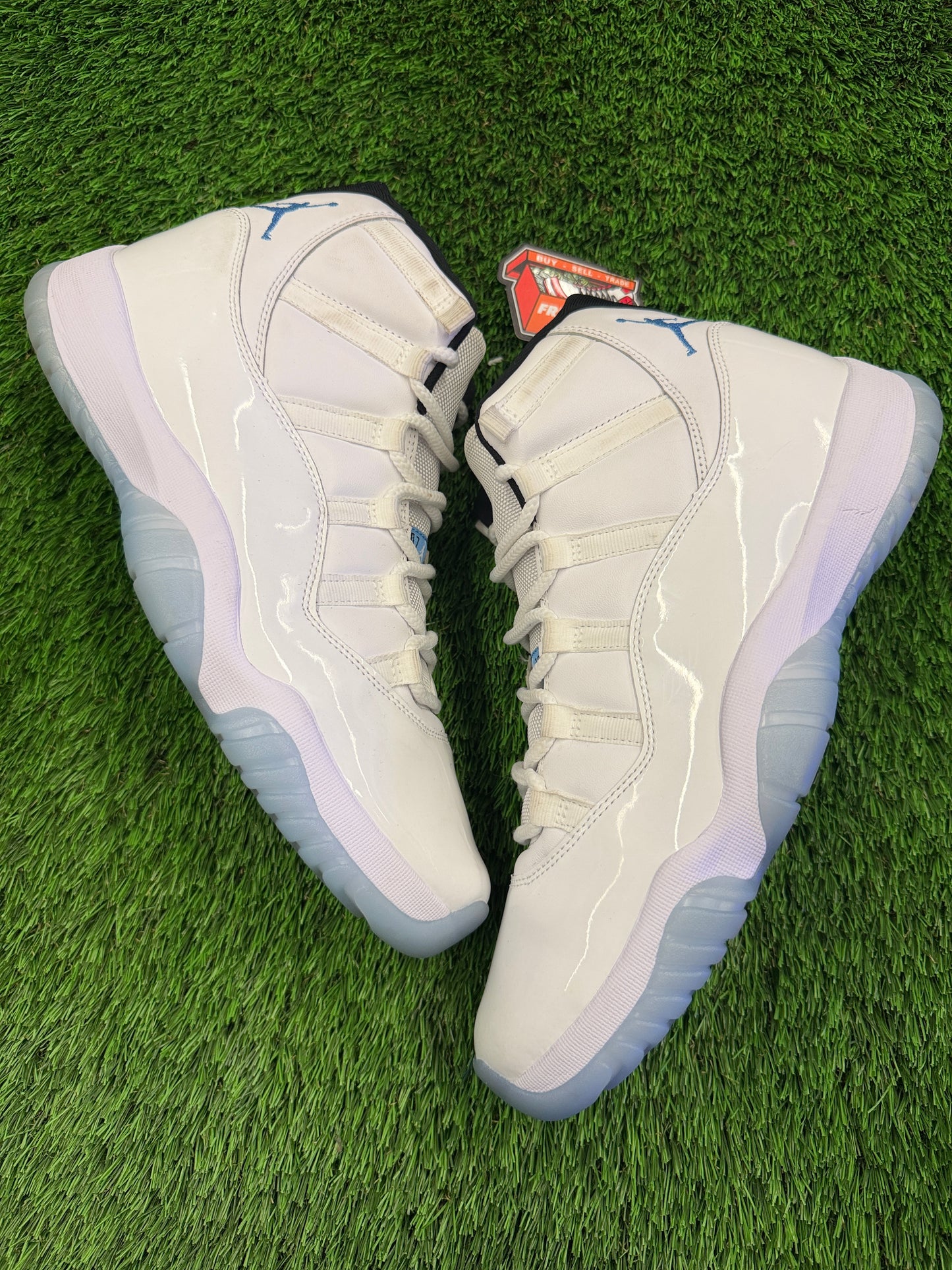 Air Jordan 11 Retro 'Legend Blue / Columbia' 2024