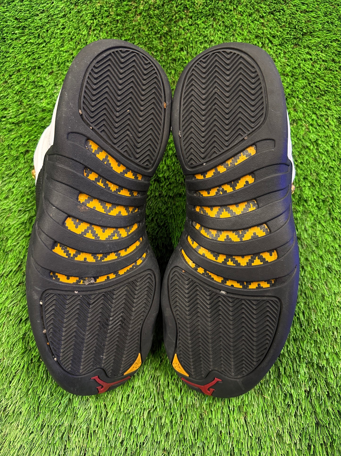 Air Jordan 12 Retro 'Taxi' 2025