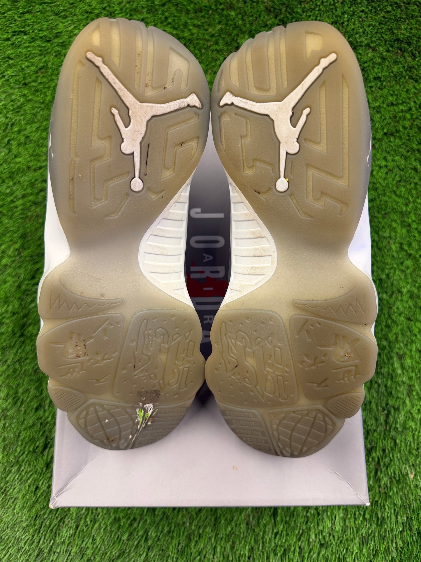 Air Jordan 9 Retro 'Cool Grey' 2025
