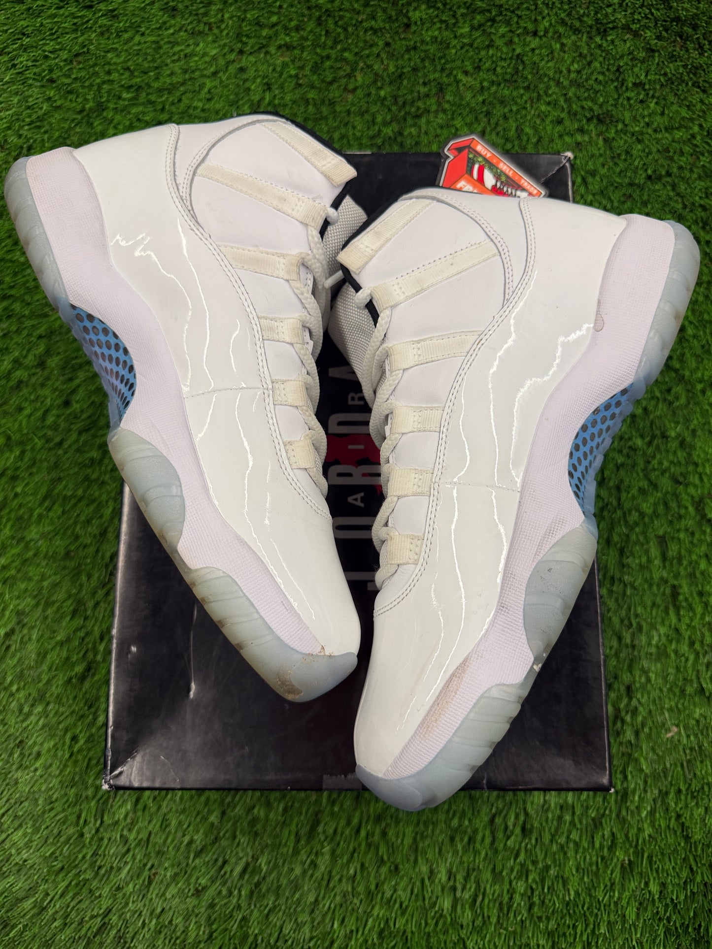 Air Jordan 11 Retro 'Legend Blue / Columbia' 2024