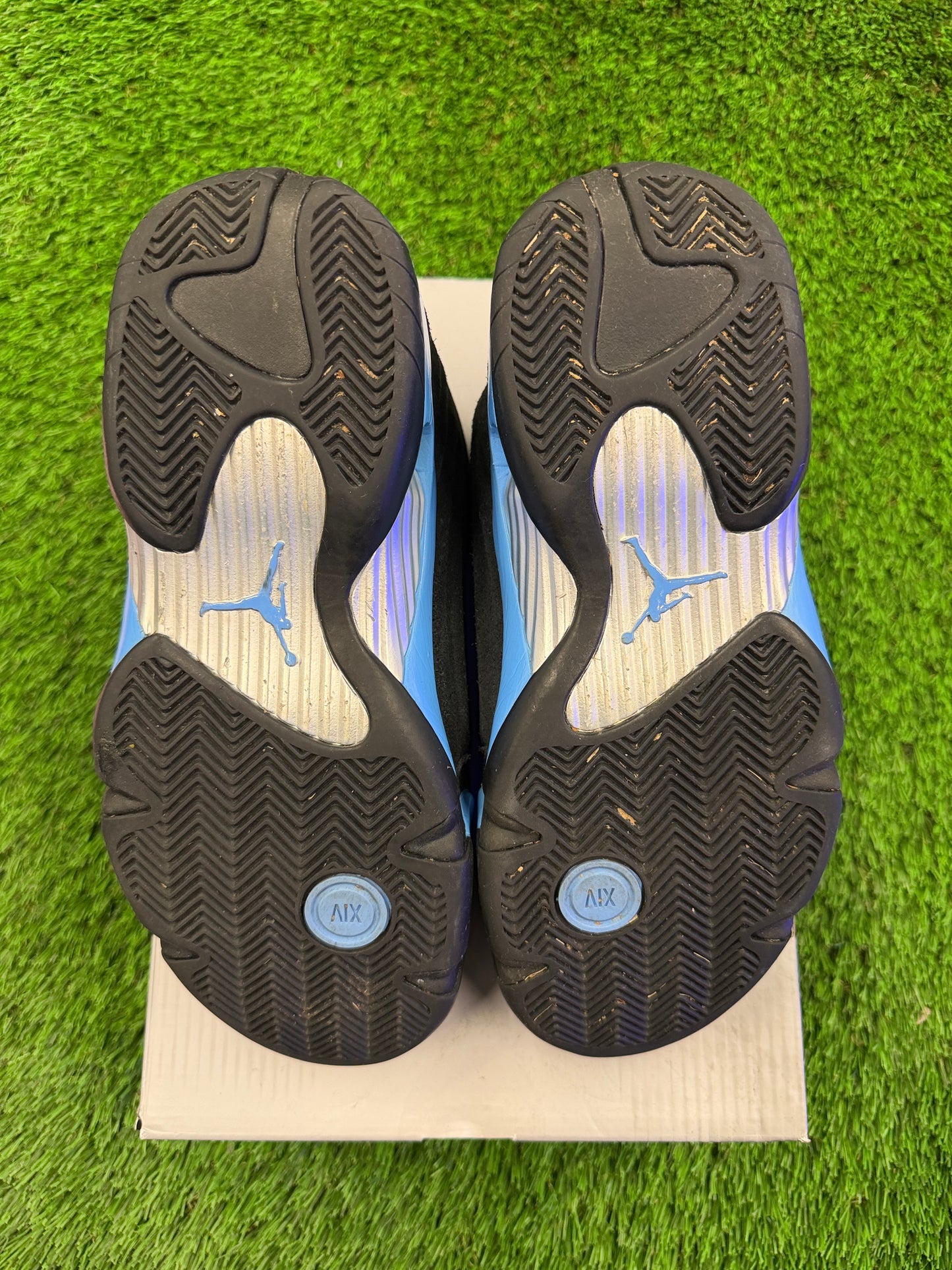 Air Jordan 14 Retro 'Black University Blue' 2026